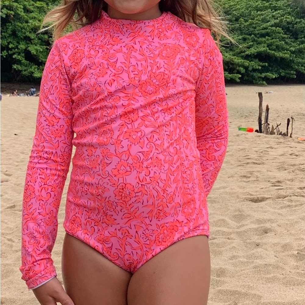 🌺 Billabong Girls long sleeve swimsuit 🌺